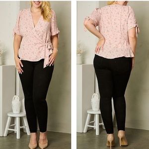 Floral Light Pink Plus Short Sleeve Top Blouses NWT